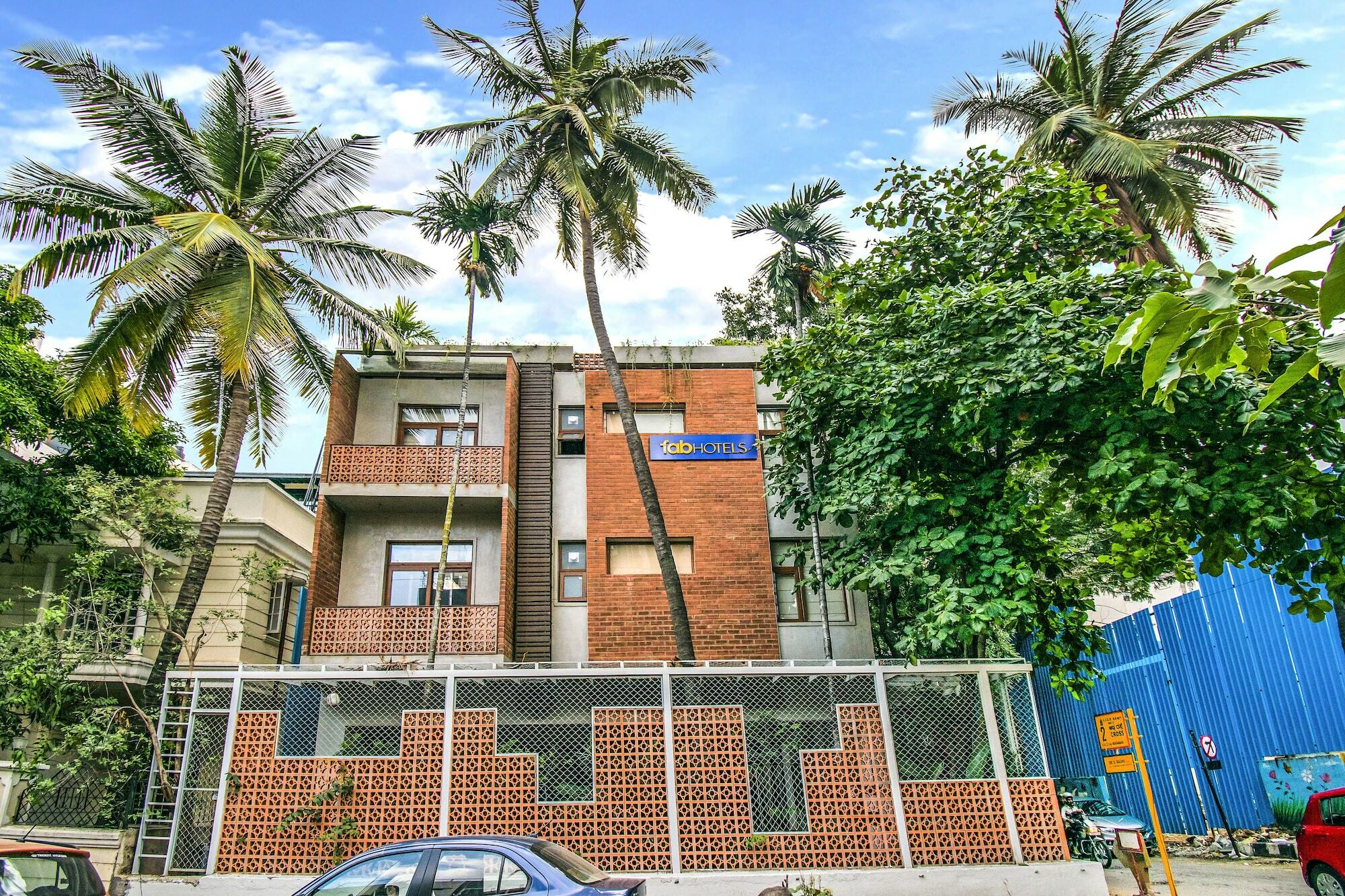 Fabhotel Sanctuary Suites Бангалор Екстериор снимка
